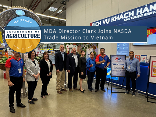 Director Clark Meets with Grocery Store Executive in Vietnam